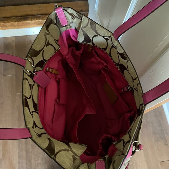 Coach diaper bag brown/pink adjustable long strap
